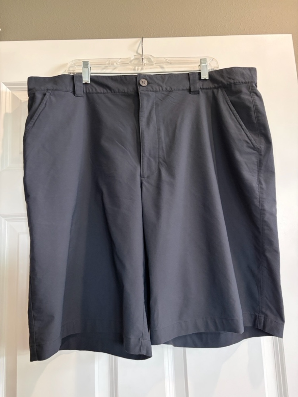 Reebok Men's Dark Charcoal Flat-Front Shorts